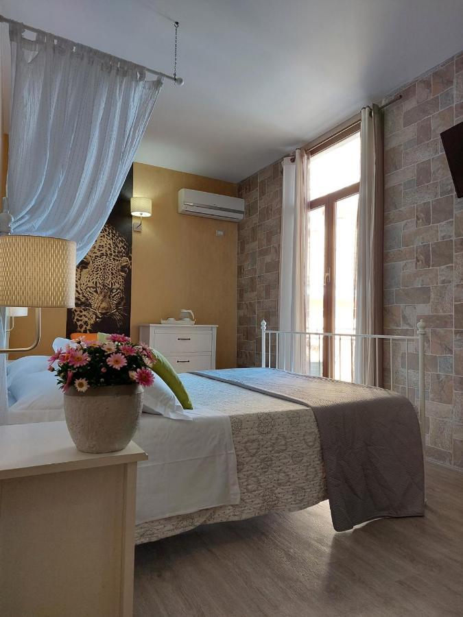 Sweet Home & Wellness Affittacamere ネットゥーノ エクステリア 写真