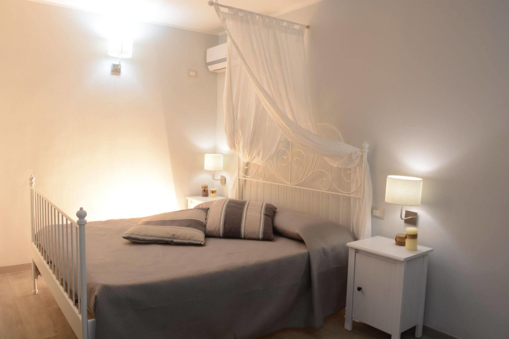Sweet Home & Wellness Affittacamere ネットゥーノ エクステリア 写真